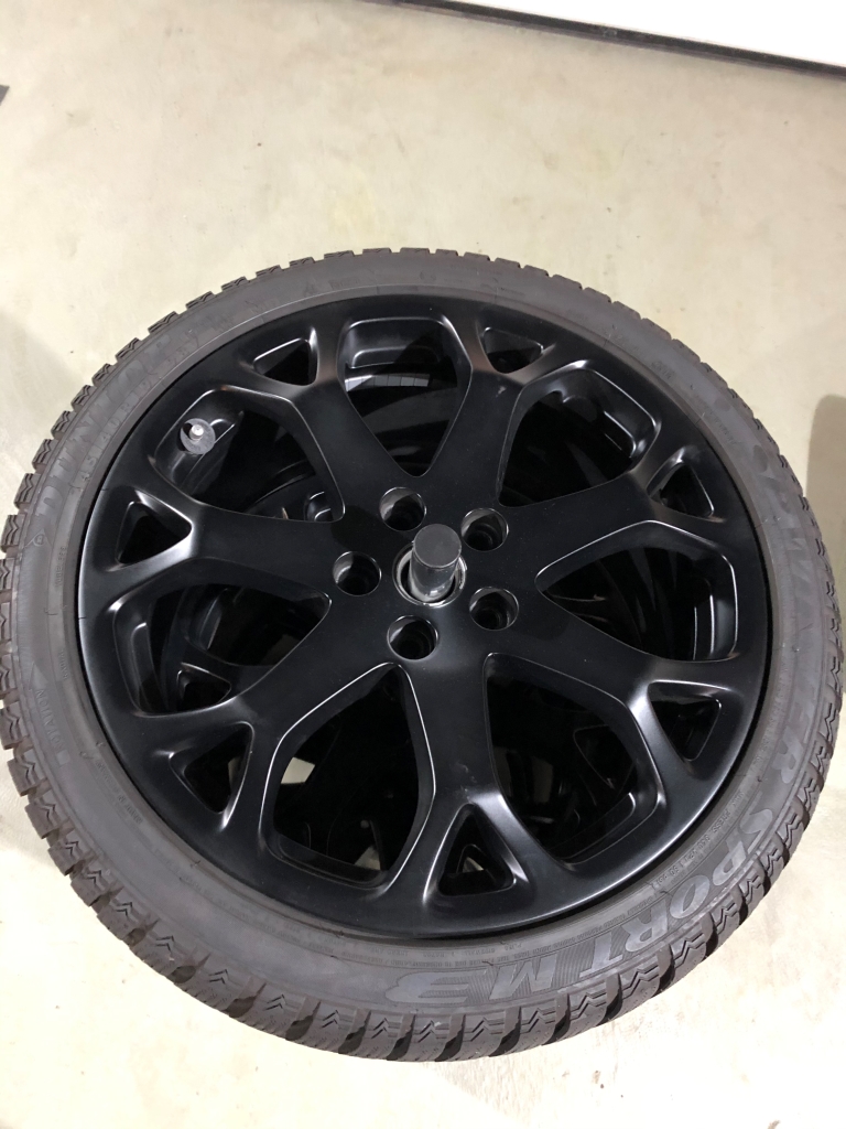 Maserati Speedlines neu aufbereitet mit Winterreifen